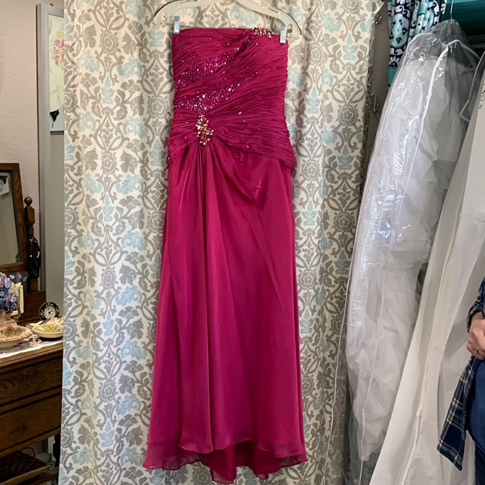 Formal Mother of the bride /groom